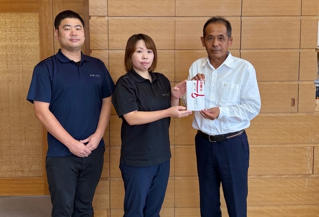 株式会社BMZが町へ寄附